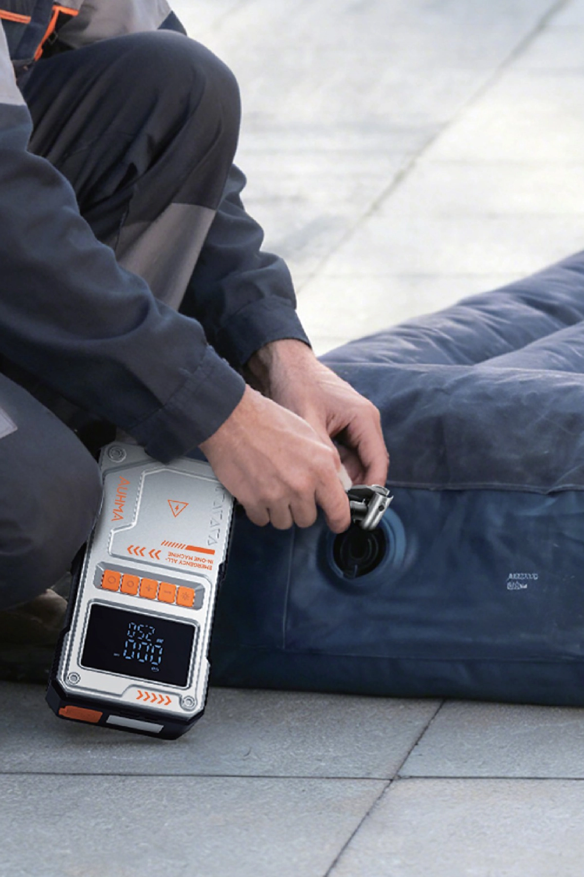 4’ü 1 Arada 10.000 mAh Akım Korumalı Jump Starter & Hava Kompresörü Akü Takviye Powerbank
