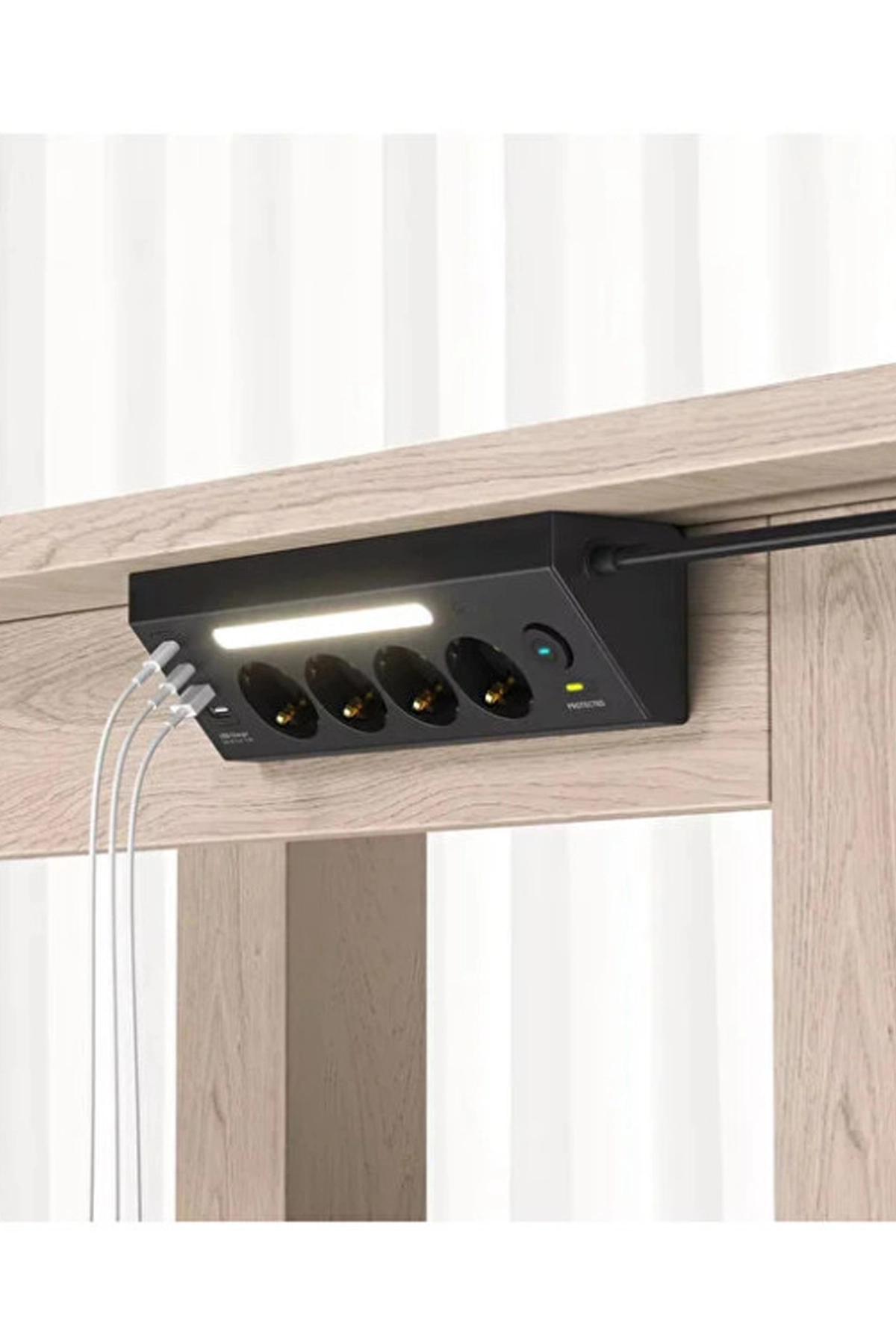 LP764 Çoklu Gece Lambalı Priz Yüksek Gerilim Korumalı 4’LÜ Priz 2XUSB 2XType-C Çıkışlı Grup Priz Çoğaltıcı